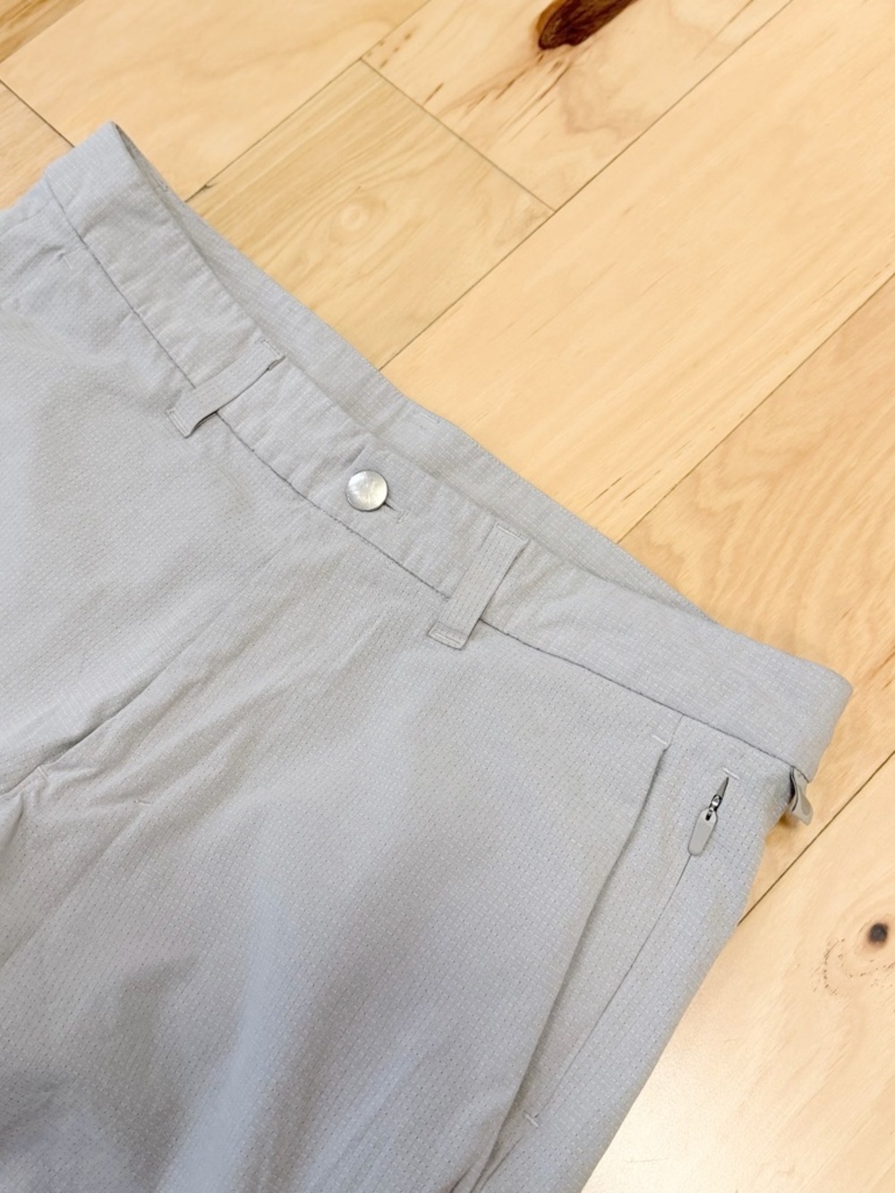 Lululemon Men’s Commission Pant Slim 30” *Ventlight Mesh - Picture 3 of 8